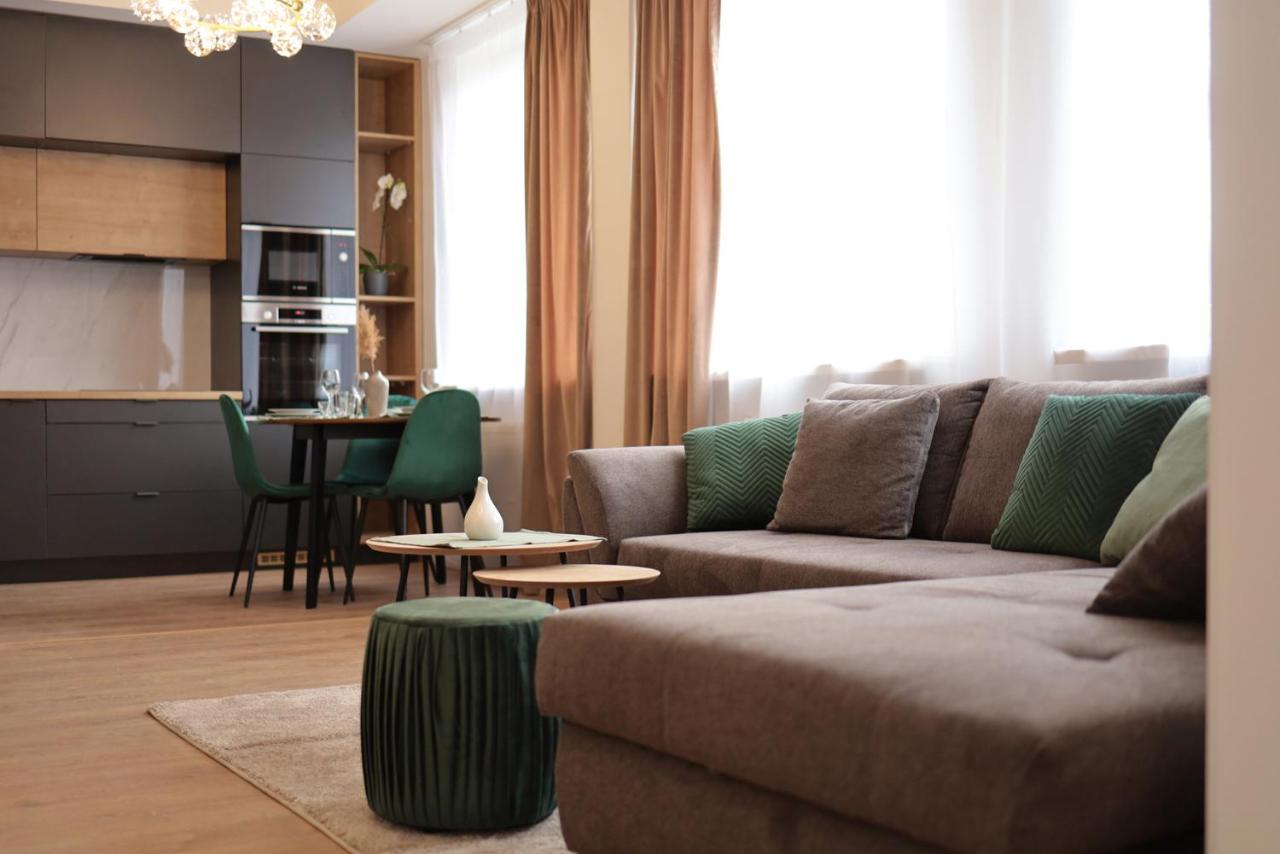 Beautiful And Stylish 2 Bedroom Apartment In The City Center And In The Pedestrian Zone Bratysława Zewnętrze zdjęcie
