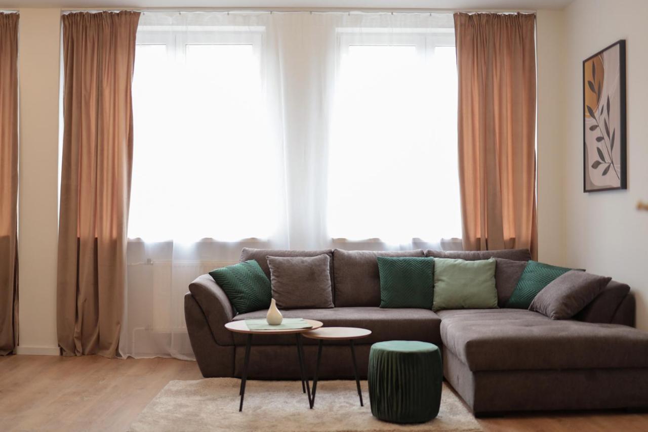 Beautiful And Stylish 2 Bedroom Apartment In The City Center And In The Pedestrian Zone Bratysława Zewnętrze zdjęcie